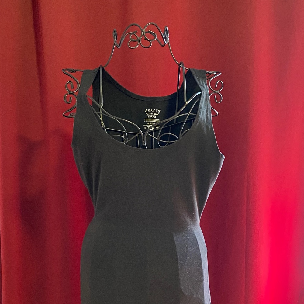 SPANX shape wear